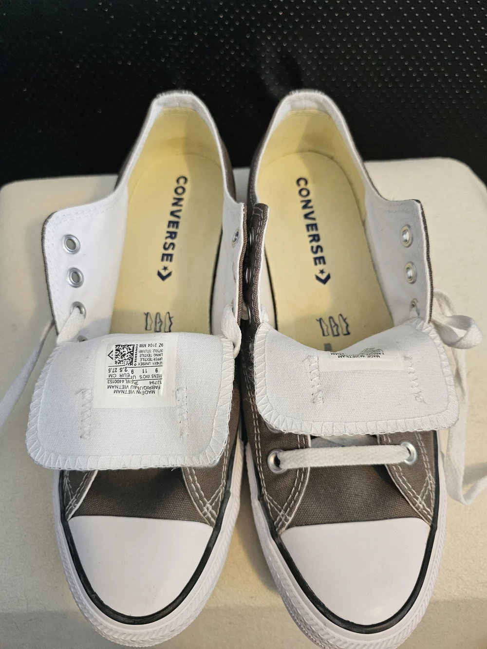 NEW! CONVERSE Chuck Taylor All Star Low-Top Charcoal Sneakers Sz Mens 9/ Wo's 11 - Picture 8 of 12
